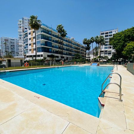 Apartamentos Ms Pepita 베날마데나코스타 외부 사진